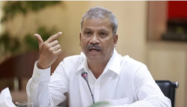 তত্ত্বাবধায়ক সরকারের রায়ে যা বললেন আইন উপদেষ্টা