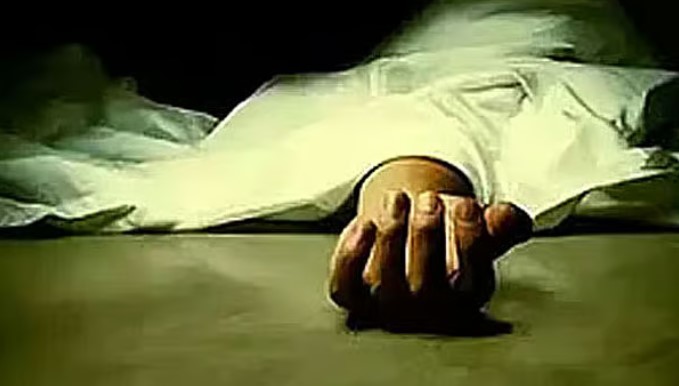 চকরিয়ায় রেললাইন থেকে এক অজ্ঞাত ব্যক্তির লাশ উদ্ধার