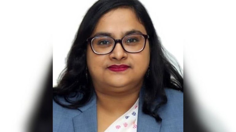 রাঙামাটিতে প্রথম নারী জেলা প্রশাসক নাজমা আশরাফী
