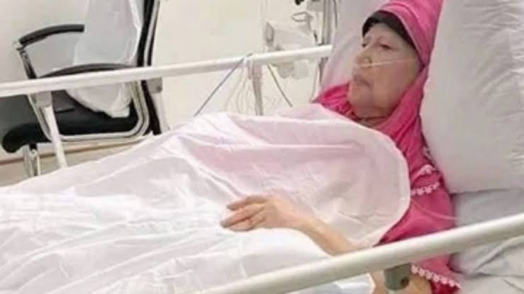 অবস্থা ‌অপরিবর্তিত, এখনও শঙ্কামুক্ত নন খালেদা জিয়া