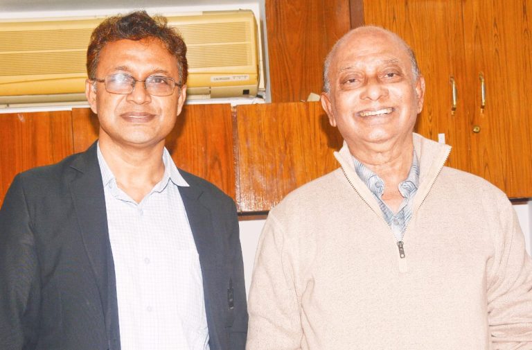 চট্টগ্রাম প্রেসক্লাবের নতুন কমিটি: জাহিদুল করিম কচি সভাপতি এবং মুরাদ সাধারণ সম্পাদক