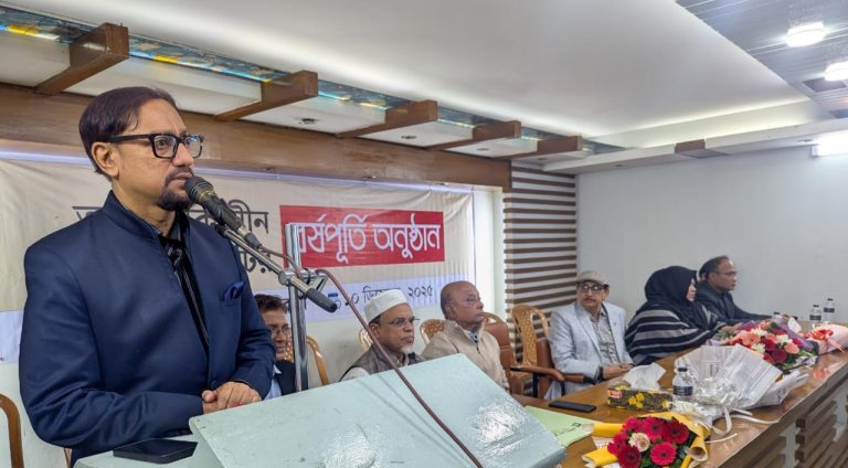 বন্দরের চাঁদাবাজি প্রসঙ্গে উপদেষ্টাকে সরাসরি প্রশ্ন মেয়র শাহাদাতের: কারা নেয়?