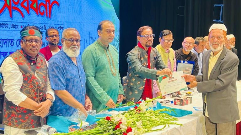 বীর মুক্তিযোদ্ধারাই জাতির শ্রেষ্ঠ সন্তান: মেয়র ডা. শাহাদাত হোসেন