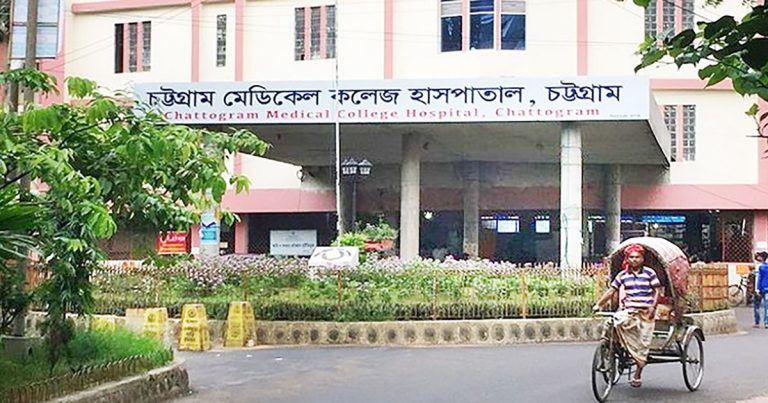 চমেকের পাশে ভাসমান বৃদ্ধের মৃত্যু, মর্গে পাঠালো পুলিশ