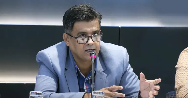 নির্বাচনের আগে ১১ ফেব্রুয়ারি সাধারণ ছুটি ঘোষণা