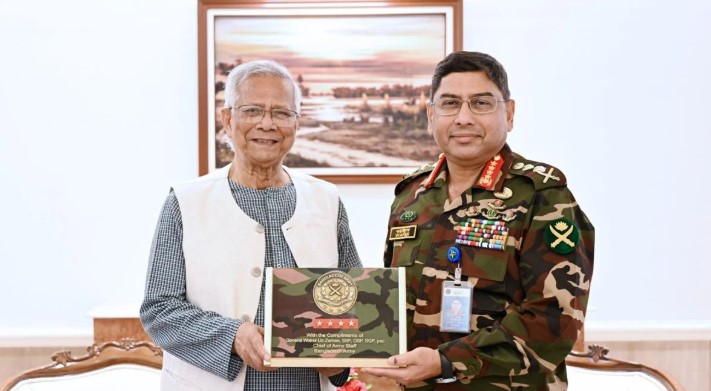 প্রধান উপদেষ্টার সঙ্গে সেনাপ্রধানের বিদায়ী সাক্ষাৎ