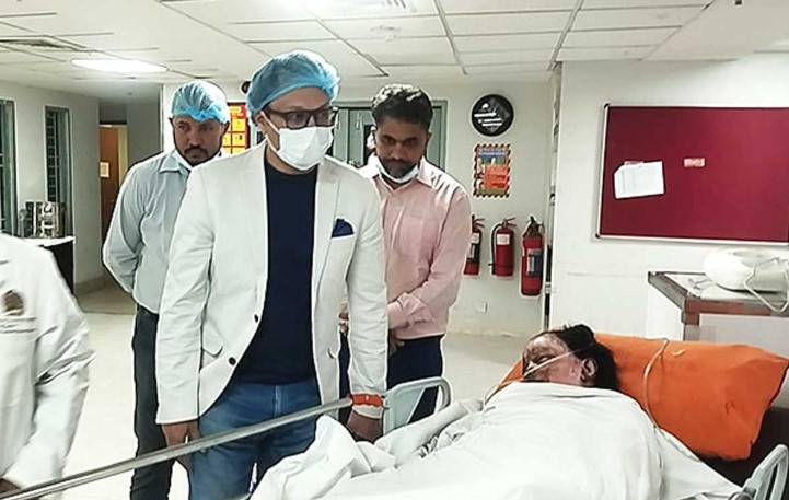 চট্টগ্রামে দগ্ধদের পাশে সাঈদ আল নোমান