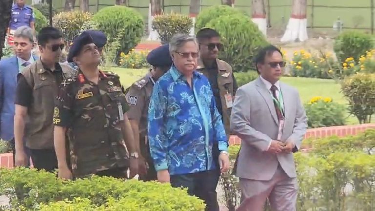 চার দিনের সফরে নিজ জেলা পাবনায় রাষ্ট্রপতি সাহাবুদ্দিন
