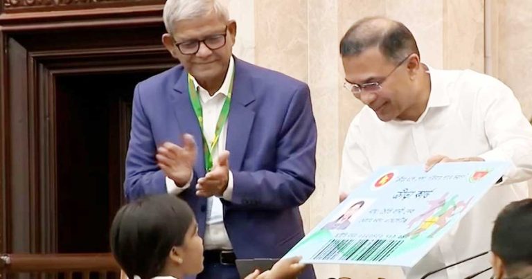 ক্রীড়া কার্ড ও ভাতা কার্যক্রমের উদ্বোধন, ১২৯ ক্রীড়াবিদ পেলেন সহায়তা