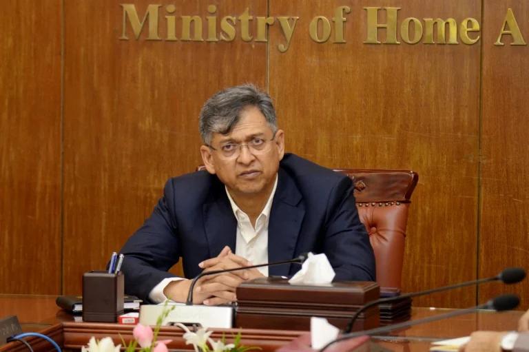 গণভোট অধ্যাদেশ বিল আকারে আনার প্রয়োজন নেই: স্বরাষ্ট্রমন্ত্রী