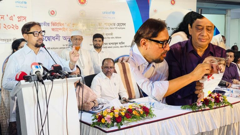 শিশুদের ভিটামিন ‘এ’ ক্যাম্পেইন শুরু, উদ্বোধন করলেন চসিক মেয়র