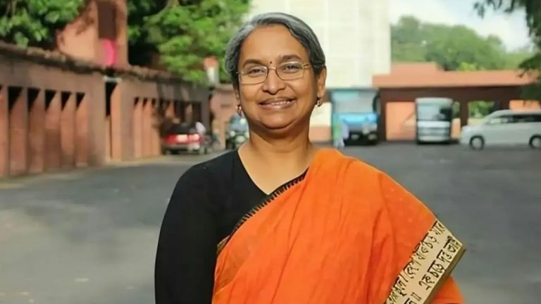 হঠাৎ অসুস্থ হয়ে ঢামেকে সাবেক শিক্ষামন্ত্রী দীপু মনি