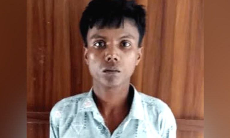 হাটহাজারীতে মেয়েকে ধর্ষণের অভিযোগে বাবা গ্রেফতার