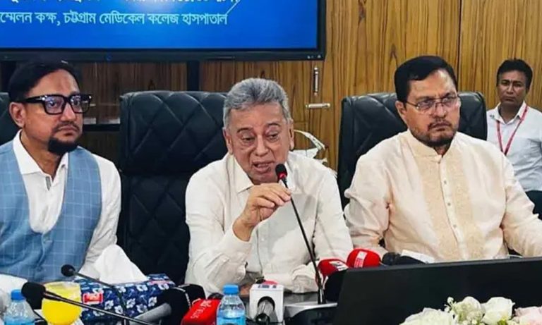 প্রাথমিক স্বাস্থ্যসেবা জোরদারে এক লাখ কর্মী নিয়োগ দেবে সরকার: অর্থমন্ত্রী