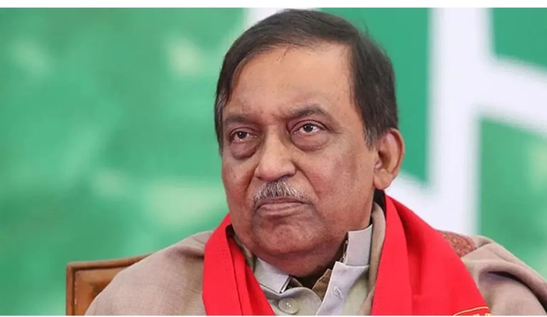দুদকের মামলায় সাবেক স্বরাষ্ট্রমন্ত্রী কামালসহ চারজনের শুনানি পেছাল 