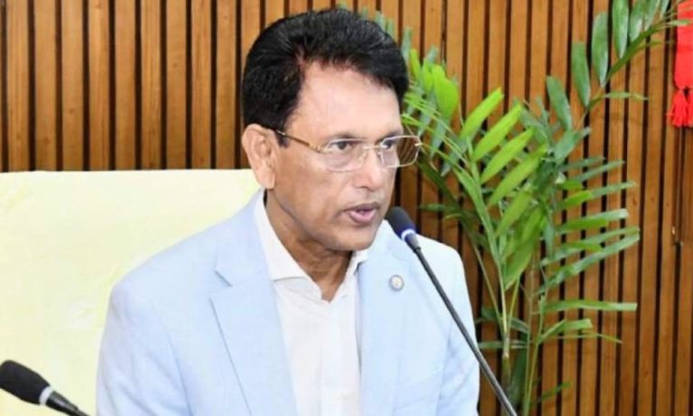 বৈরী আবহাওয়ায় এইচএসসি পরীক্ষা পেছানো নিয়ে যা বললেন শিক্ষামন্ত্রী