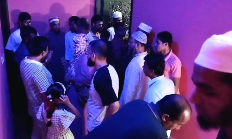পরীক্ষার ফলাফল খারাপ হওয়ায় বাবা-মায়ের ভয়ে আত্মহত্যা করল ছাত্রী