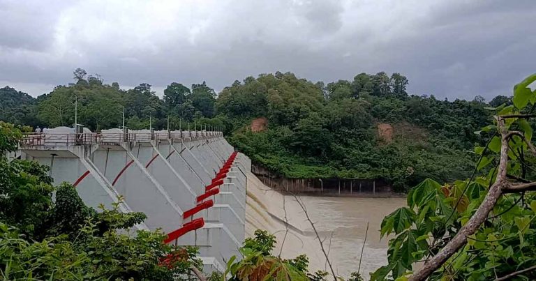 বন্ধ হলো কাপ্তাই বাঁধের ১৬ জলকপাট