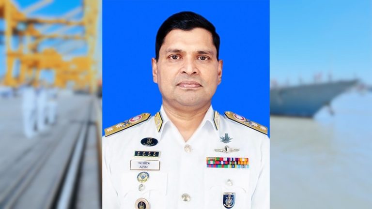 ১৮তম নৌবাহিনী প্রধান হচ্ছেন রিয়ার অ্যাডমিরাল খোন্দকার মিসবাহ উল আজীম