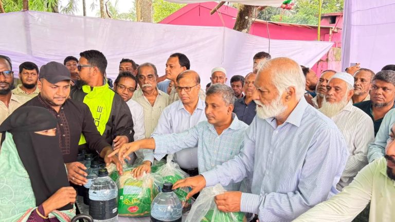 দুর্যোগের পর থেকেই কোথায় কী লাগবে, সবই জানছেন প্রধানমন্ত্রী: ত্রাণ প্রতিমন্ত্রী