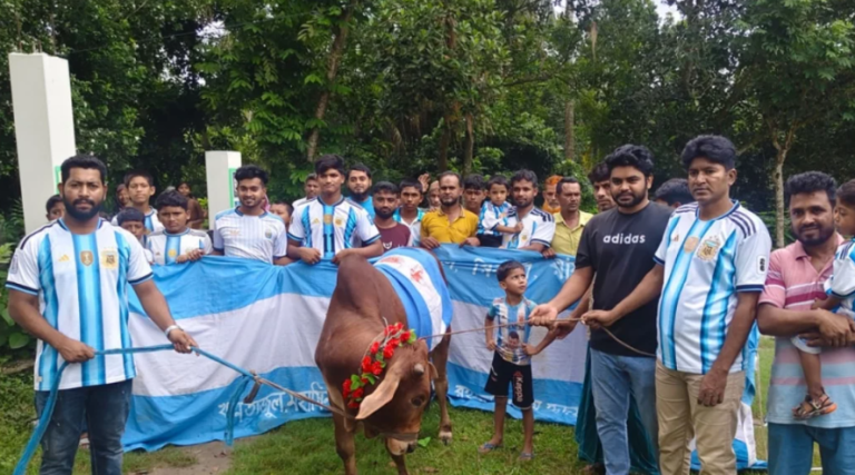 কোটালীপাড়ায় আর্জেন্টিনা সমর্থকদের ভূরিভোজের আয়োজন
