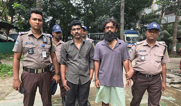 আওয়ামী লীগ ঘনিষ্ঠ থেকে ‘যুবদল নেতা’ পরিচয় দিয়ে দাপট, চাঁদা না দিলেই গুলি