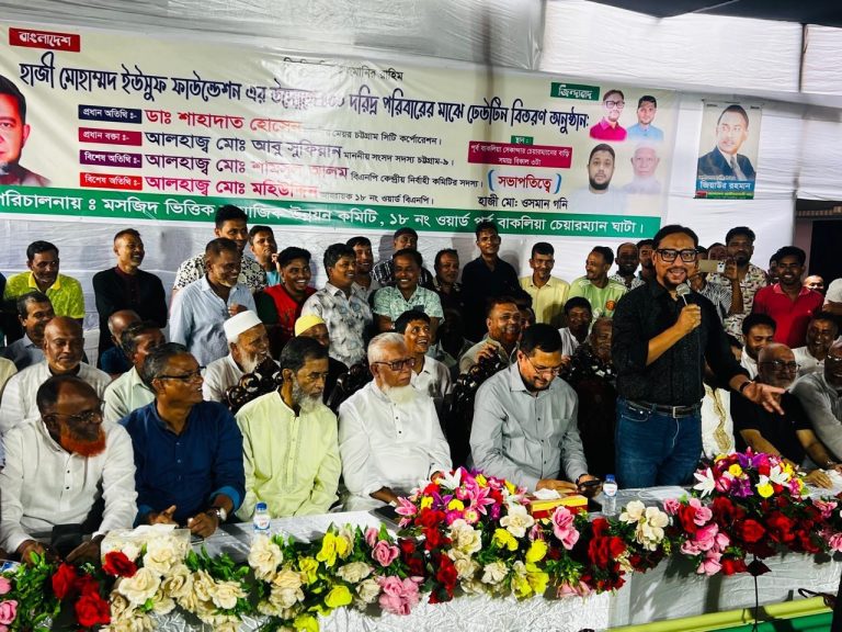 দুর্যোগের সময় মানুষের পাশে দাঁড়ানো আমাদের নৈতিক দায়িত্ব: মেয়র শাহাদাত