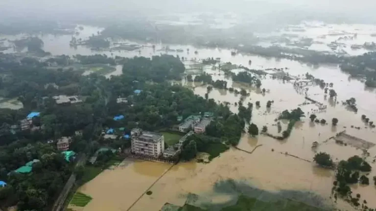 ভারী বৃষ্টিতে সিলেট-নেত্রকোনায় বন্যা পরিস্থিতির অবনতির আশঙ্কা